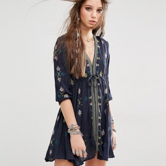 Free People Dresses & Skirts - FREE PEOPLE Black Embroidered Star Gazer Dress M